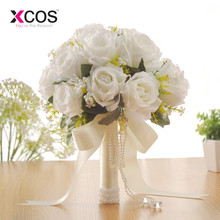 XCOS ramo de flores blancas artificiales ramo de bodas hojas hechas a mano flores de perlas Ramos para dama de honor en boda 2024 - compra barato