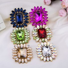 Free Shipping Women Brooches Large Crystal  Brooches Jewelry  Flower Suit Brooch Wholesale For Women lapel pin X1444 2024 - buy cheap