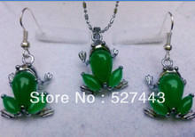 Wholesale free shipping >>Beautiful green stone pendant necklace handmade jewelry earrings frog 2024 - buy cheap