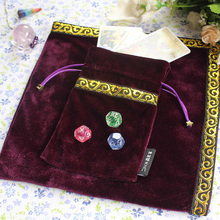 Mantel púrpura para Tarot con bolsas, tela flocada de alta calidad, juego de mesa de Tarot, accesorios a mano, envío gratis 2024 - compra barato