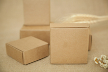 Caja de papel Kraft marrón para dulces/Alimentos/boda/joyería, embalaje de caja de regalo, almacenamiento de collares Diy, 11x11x4cm, 300 Uds. 2024 - compra barato