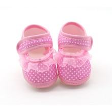Zapatos de encaje para bebé recién nacido, botines para niño y niña, zapatos de lunares para bebé, mocasines para niña recién nacida 2024 - compra barato
