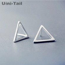Brinco triângulo geométrico uini-tail, prata esterlina 925, simples, versão coreana de personalidade hipoalergênica 2024 - compre barato