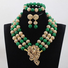 Mais recente verde grânulos africanos conjuntos de jóias de casamento nigeriano traje feminino broche conjunto colar grosso quente wd976 2024 - compre barato