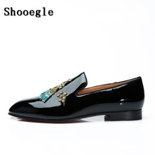 SHOOEGLE Newest Men Luxury Patent Leather Loafers Flats String Bead Embellished Wedding Shoes Diamonds Floral Party Dress Shoes 2024 - buy cheap