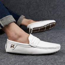 New arrival Fashion Men Loafers Summer Slip-On Flats Genuine leather Breathable Boat shoes Soft Comfortable driving shoes 061 2024 - buy cheap