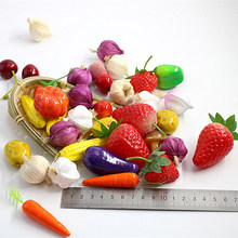 10 peças mini simulação de plástico de frutas brinquedos para crianças adereços de tiro legumes falsos 2024 - compre barato
