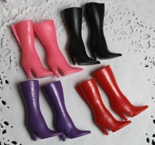 O para U 20 Pares/lote Brinquedo Cores Misturadas Bonito Da Moda bonecas Bonitas Botas Sapatos Para 1/6 Bonecas Alta-salto alto Botas Pontiagudas Hot 2024 - compre barato