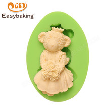 Bride Bear with Crown and Flowers Fondant Cake Decorating Tools Kitchen Bakeware Silicone Molds for Polymer Clay 2024 - buy cheap