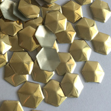 Tachuelas doradas hexagonales/con forma de balón de fútbol, 800 piezas, Parte posterior plana, diamantes de imitación, transferencia de calor, bricolaje, accesorios para prendas de vestir 2024 - compra barato