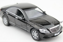 1:32 Scale Diecast Metal Alloy Car Model For TheBenz S600L Collectible Vehicle Model Collection Pull Back Sound&Light Toys Car 2024 - buy cheap