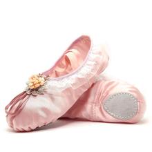 Sapatilhas infantis de balé de cetim com strass, sapatilhas femininas para dança de balé com laço b19 2024 - compre barato