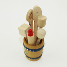 Mini colher de cozinha de madeira simulação, colher pá modelo de brinquedo para decoração de casa de boneca 1/12 acessórios miniatura 2024 - compre barato