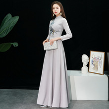 Vestidos de estilo Oriental bordados de satén gris, novia china Vintage, vestido Cheongsam de boda tradicional, Vestido largo de sirena, talla Qipao 2024 - compra barato