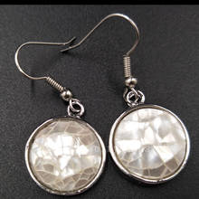 Free Shipping Fashion Jewelry Beautiful White Mother of pearl Shell Round Art Dangle Earrings 1pair C5562 2024 - buy cheap