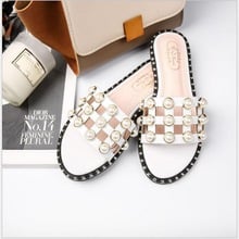 RUSHIMAN Fashion Women Slippers Flat Heel Mules handmade pearls Ladies Slides Flip Flops Sandals 2018 Summer New beach slippers 2024 - buy cheap