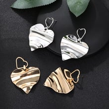 Fashion New Cute Love Heart Drop Earrings Golden Silver Color Trendy Popular Geometric Earrings For Women Ear Jewelery Wholesale 2024 - buy cheap