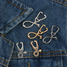 Модная мини-брошь в виде стетоскопа, эмалированные булавки, докторские рубашки для медсестры, булавка для лацкана, украшение, джинсовые куртки, значок на воротник, медицинская бижутерия 2024 - купить недорого