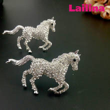 Free shipping Elegant Crystal Rhinestone Horse Shape Brooch Running Animal Horse Brooch for Men Jewelry 2024 - buy cheap