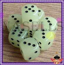 200pcs Noctilucent Dice 6 Side 14mm Night Light luminous Toy Fun Bar KTV Entertainment Board Game Dice 2024 - buy cheap