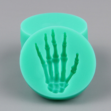 DIY Skeleton palm Silicone Mold Styling Candy Jelly Mould Fondant Cake Decorating Pastry Baking Tools FM1007 2024 - buy cheap