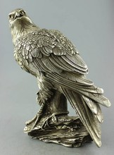 YM-Fábrica de bronce de plata del Tíbet de 324 salidas, coleccionable, decorado a mano antiguo, águila tallada de plata del Tíbet en caja y estatua de árbol 2024 - compra barato