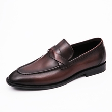 Homens de negócios sapatos casuais sapatos masculinos de couro inglaterra sapatos masculinos outono respirável moda definir pé sapatos 2024 - compre barato