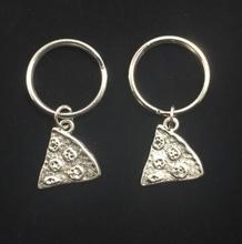 Hot Vintage Silver Charm Pepperoni Pizza Keychain For Keys Car Key Ring Souvenir Couple Handbag Key Chain DIY Accessories Z489 2024 - buy cheap