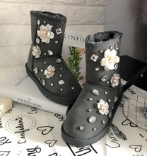 Botas de nieve con diamantes de imitación de piedras preciosas hechas a mano para mujer, botines cálidos de Cuero de vaca real con parte inferior gruesa en el tubo, nuevo estilo, 2021 2024 - compra barato