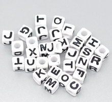 250 Assorted Black in white Alphabet Letter Acrylic Cube Pony Beads 7X7mm 2024 - buy cheap