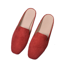 Mulheres Chinelos Mulas Sapatos de Verão Moda Sólidos Fora Plana das Mulheres Desliza Casuais Sandálias Planas Sandálias Preguiçosos Aumento 33-43 2024 - compre barato