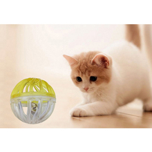 1 шт. пластик маленький кот пищащая игрушка для животных игрушки для кошек выемчатый кулон с подвеской ПЭТ красочные игральные игрушки с маленьким колокольчиком товары для кошек 2024 - купить недорого