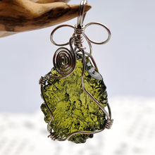 10-13g Natural Moldavite Green Aerolites Crystal Falling Stone Pendant Energy Apotropaic Free Rope Necklace From Czech 2024 - buy cheap