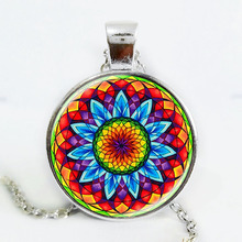 Collar de Mandala con cúpula de cristal, colgante de Yoga, joya Vintage, flor, Henna, tatuaje azul, budismo 2024 - compra barato