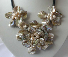 Charming Real Cultured Pearl White Shell Flower Necklace Leather 2024 - buy cheap
