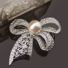 1.8 Inch Rhodium Silver Plated Clear Rhinestone Diamante Wedding Bow Brooch with Ivory Pearl 2024 - buy cheap