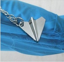 Модный цвет серебра талисман бумажного самолетика для кулон ожерелье ювелирные изделия для мужчин и женщин 2024 - купить недорого
