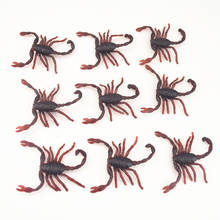 20pcs/Lot Fake Roaches Prank Novelty centipede Scorpion The Halloween props Gag Joke Novelty Toys For Children 2024 - buy cheap