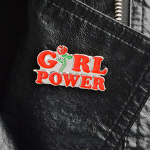 "Girl Power" Rosa Vermelha Broche de Flor Para As Mulheres Pinos Esmalte ícone Feminista Emblema Do botão de moda jóias presentes mulheres acessórios do saco 2024 - compre barato
