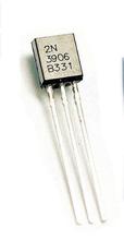 Transistor triodo en línea 100 Uds PNP Transistor de propósito General a-92 0.2A 40V PNP Original nuevo 2N3906 2024 - compra barato