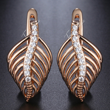 585 Rose Gold Filled Womens Earrings Clear CZ Stone Leaf Shaped Stud Earring Fashion Jewelry GE166 2024 - buy cheap