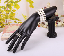 Free Shipping!! New Arrival Female Hand Mannequin Plastic Mannequin Hand Model On Sale 2024 - buy cheap