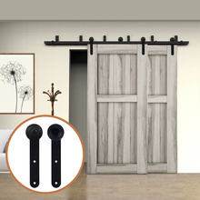 Система отключения деревянных дверей LWZH в деревенском стиле, комплект оборудования для раздвижных дверей сарая, черные круглые ролики, направляющая для обводной двери сарая 2024 - купить недорого