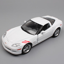 Mini Chevrolet Corvette Z06 Stingray coupe sports cars 1/24, vehículos y modelos fundidos a presión, juguetes de construcción para coleccionistas, escala 2007 2024 - compra barato