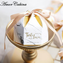 Caja hexagonal de estilo de mármol blanco europeo, caja de regalo de boda romántica como caja de dulces, cinta dorada, recuerdo de fiesta, Navidad, 50 Uds. 2024 - compra barato