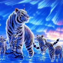 5D DIY Full Square/Round Drill Diamond Painting "Tiger Family Animal"3D Cross stitch Embroidery Mosaic 5D home decor Love gift 2024 - buy cheap