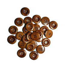 Acessórios de costura 50 peças, 4 buracos redondo madeira roupas de costura diy botões de madeira 25mm(1 ") dia scrapbooking 2024 - compre barato