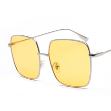 2019 Retro Square oversized sunglasses Men Women Luxury pink Lens Sunglasses Vintage Mirror color transparent sunglasses 2024 - compre barato