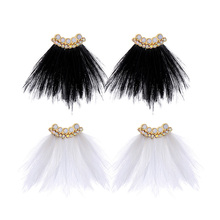 Uer 2019 New Stud Earrings Black/White Feather Crystal Earrings For Women Wholesale Fashion Summer Jewelry ed01061c 2024 - buy cheap