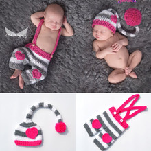 Touca de crochê rosa para bebê, gorro longo, feito à mão, listrado, calça, conjunto para recém-nascido, adereços para fotos de 0-9 meses 2024 - compre barato